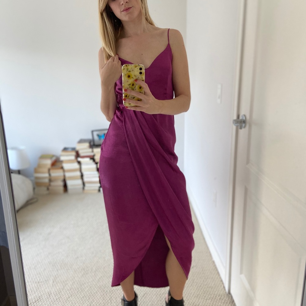 Express 🔮 satin maxi dress